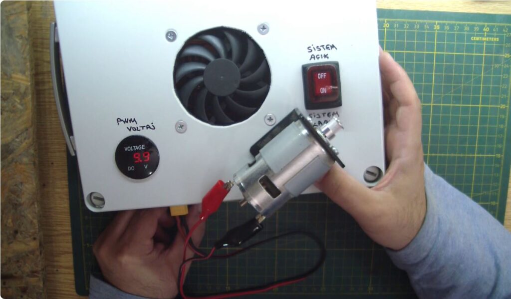 DIY adjustable power bank